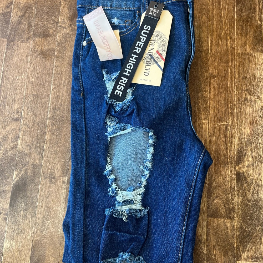 Women's Blue Distressed Boyfriend Jeans